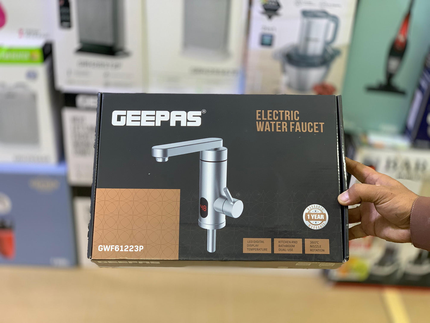 Geepas brand electric Instant water Faucet 3300 watt